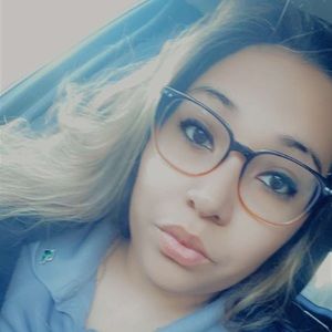 Meet your Posher, Juanita